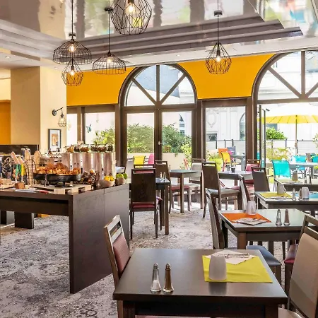 Mercure Sur 4*