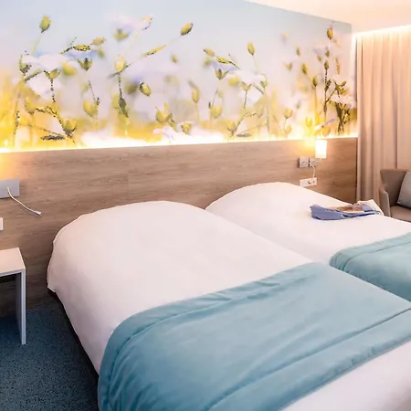 Hotel Mercure Sur 4*