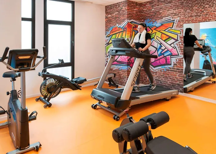 호텔 Mercure Sur 4*