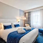 מלון Mercure Sur 4*