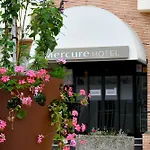 Mercure Sur 4* טרוביל-סור-מאר