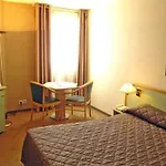 Mercure Sur 4*