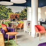 Mercure Sur 4* טרוביל-סור-מאר