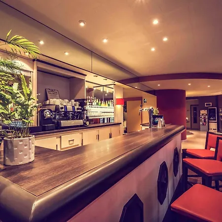 滨海特鲁维尔美居酒店 4*