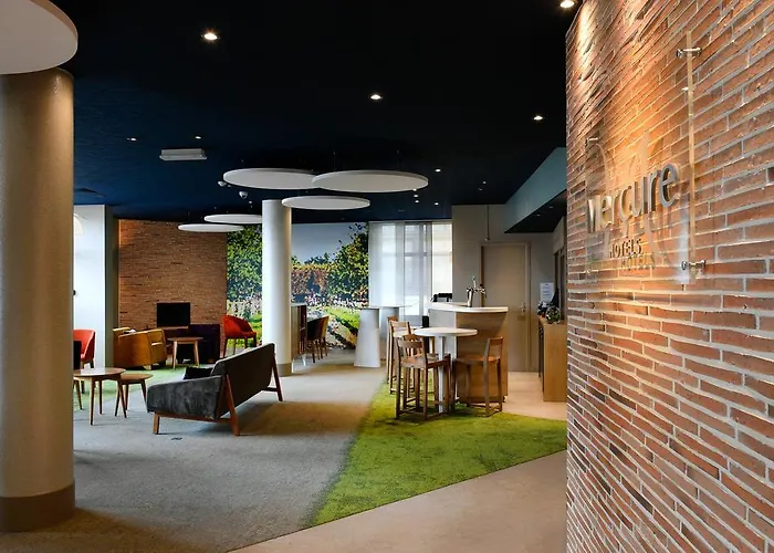 Hotel Mercure Sur 4*